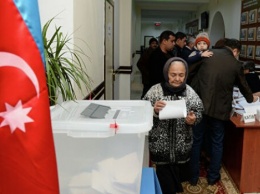 На парламентских выборах в Азербайджане победила партия президента Алиева
