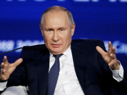 Путин снова призвал "защищать русский язык" за рубежом