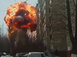 Огненный гриб от взрыва подстанции в Подольске попал на видео