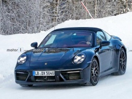 Появились фото обновленного купе Porsche 911 Targa GTS