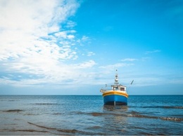 Беспредел на Азове: Россия в море задержала судно с украинцами. ФОТО