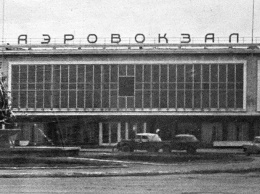 Старый терминал Одесского аэропорта покидает последняя авиакомпания
