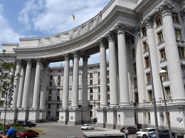 МИД Украины, Грузии и Молдовы просят у ЕС финансирования реформ