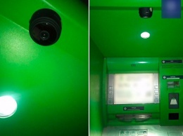 Полиция обнаружила ловушку в банкоматах "ПриватБанка"
