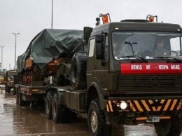 Турция перебрасывает танки в сирийский Идлиб
