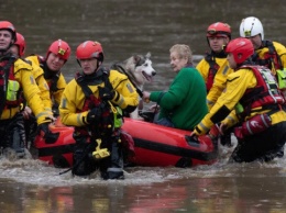 В Британии проводят эвакуацию из-за угрозы новых наводнений