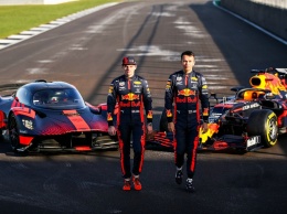 Видео: пилоты Формулы-1 испытали новый гиперкар Aston Martin
