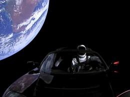 Родстер Илона Маска развил скорость 78 599 км/ч (ВИДЕО)