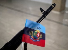 Луганские боевики платят Украине за воду мешками копеек