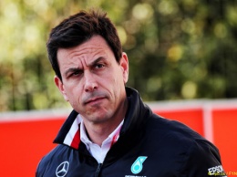 Руководитель Mercedes назвал главного соперника в новом сезоне