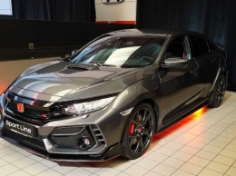 Honda представил Civic Type R в исполнении Sport Line