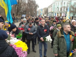 День памяти Небесной Сотни: Шествие Достоинства по Киеву - фото, видео