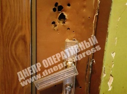 В Днепре вернувшийся из зоны ООС мужчина взорвал дверь квартиры бывшей жены