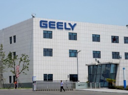 Китайская Geely запустила онлайн-продажи автомобилей из-за коронавируса