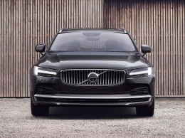 Volvo показала обновленный седан S90 и универсал V90