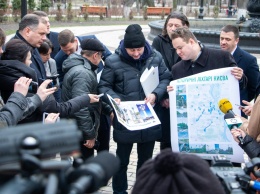 Жителям Киева предлагают заплатить за исторические фонари Мариинского парка