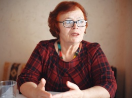 Оккупанты предупредили сестру Джемилева о "недопустимости несанкционированных акций"