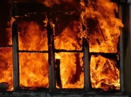 В Киеве на Оболоне в результате пожара погиб человек
