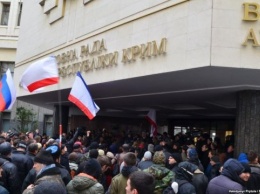 "Дело 26 февраля": четырем крымским "прокурорам" объявили подозрение