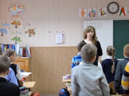 Украинцы напуганы: начались массовые проверки школ, все очень серьезно - в чем причина