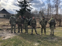 В зоне отчуждения пограничники задержали "квартет" сталкеров