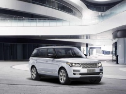 Новый длиннобазный Range Rover угодил в объектив