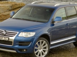 Кроссовер Volkswagen Touareg R готовится к дебюту