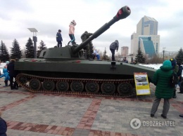 В ''ДНР'' похвастались ''отжатой'' военной техникой. Фоторепортаж