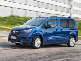 Минивэн Opel Combo Life: украинские цены