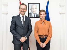 Зеленская обсудила с послом Австрии сотрудничество в развитии безбаръерной среды