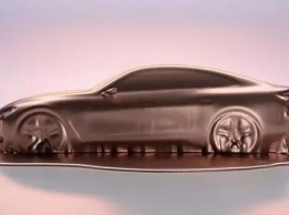 BMW показала на видео конкурента Tesla Model 3