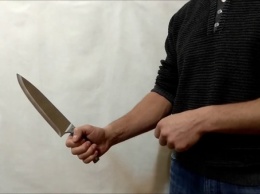 В российской школе подросток набросился с ножом на педагога