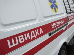В Ужгороде с подозрением на коронавирус экстренно госпитализировали женщину