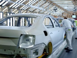 Смесь KIA и Toyota Prius: в Украине разработали первый современный электромобиль. Фото