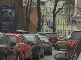 Касается всех водителей: в пятницу Киев погрязнет в пробках - главные дороги будут заблокированы