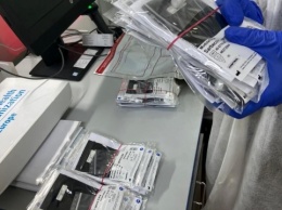 Киев заказал оборудование для экспресс-тестов на коронавирус в аэропортах