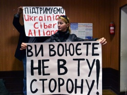 Взлом табло в одесском аэропорту: "Украинский Кибер Альянс" обжалует арест изъятого при обыске имущества