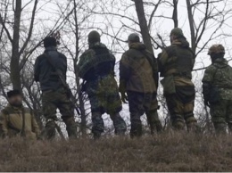 "Как на параде": журналист показал ВИДЕО наглой атаки боевиков в Золотом