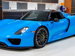 Porsche 918 Spyder в уникальном цвете Riviera Blue выставят на продажу