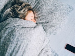 Названы 5 самых распространенных ошибок людей, которые плохо спят