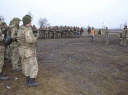 В Криворожской танковой бригаде резервистов агитировали вступать на контрактную службу