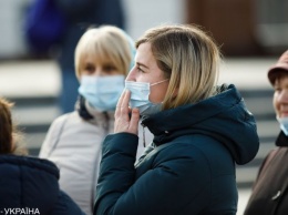 Власти Франции реквизируют запасы медицинских масок