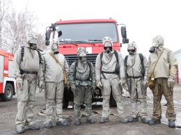 Как в сериале Чернобыль: в Днепре спасатели учились противостоять коронавирусу (фото, видео)