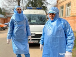 Коронавирус в Украине набирает оборотов, еще нескольких граждан срочно госпитализировали