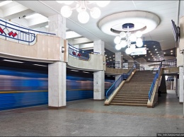 На первой станции киевского метро запустили 4G