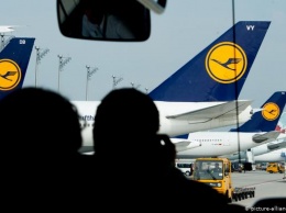 Lufthansa отменила более 7 тысяч рейсов в марте из-за падения спроса