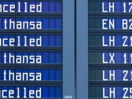 Lufthansa отменила уже свыше 7 тысяч рейсов из-за коронавируса