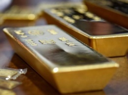 Цена золота превысила семилетние максимумы