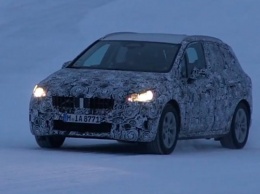 Революционный BMW 2-Series заметили на тестах