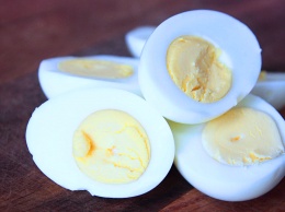 Чтобы не навредить сердцу: специалисты рассказали, сколько можно есть яиц в день